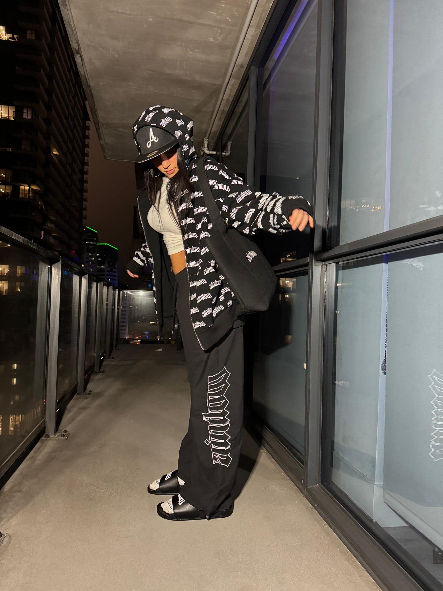 “OG DRAWSTRING TRACK PANTS”