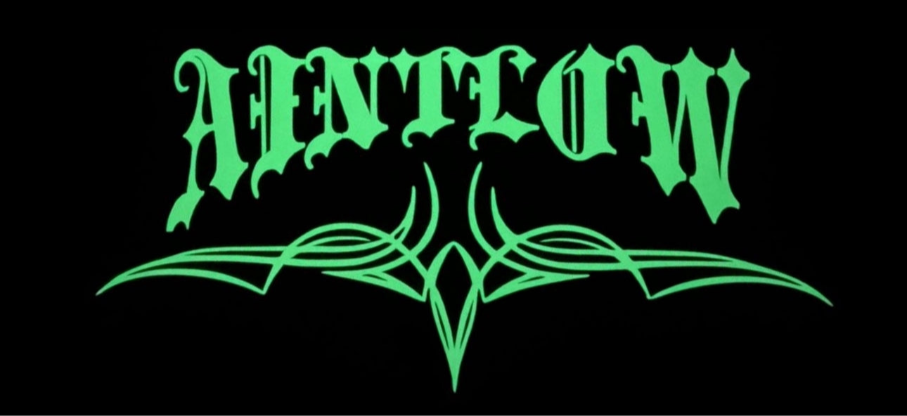 OLD ENGLISH PINSTRIPE
