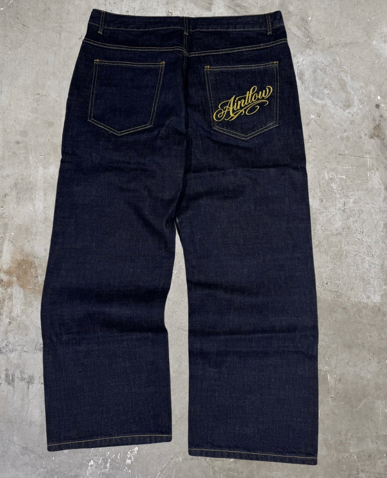 DENIM JEANS